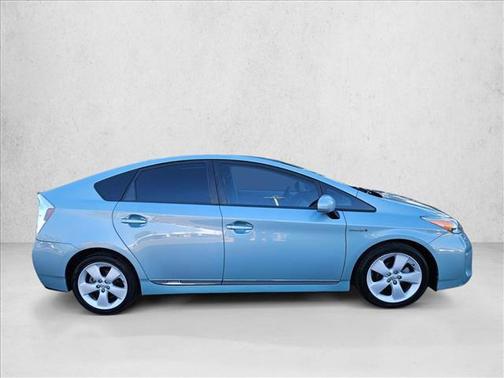 2014 Toyota Prius Five