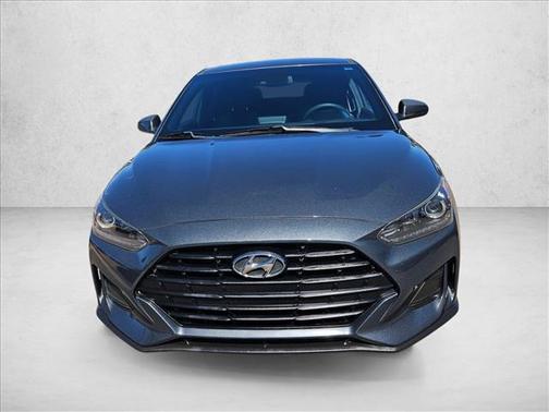 2019 Hyundai Veloster 2