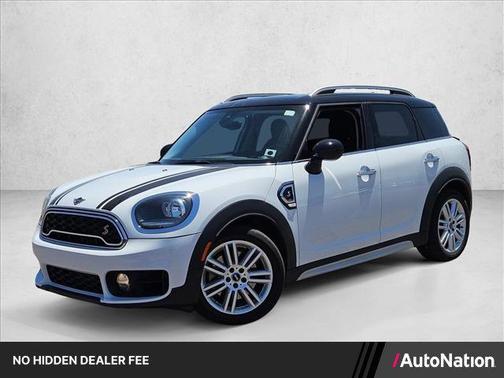 Light White 2019 MINI Countryman Cooper S