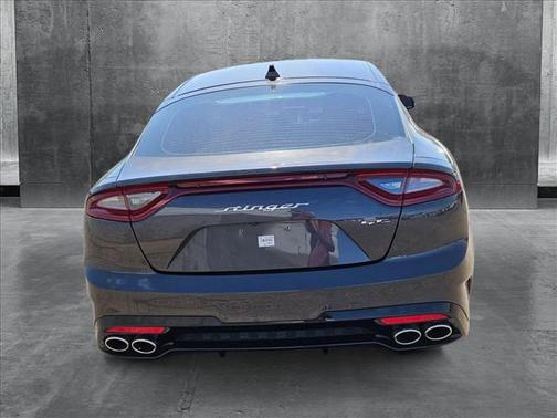 2021 Kia Stinger GT-Line