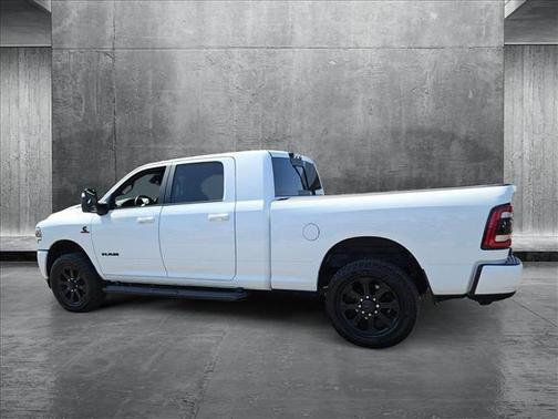 2024 RAM 2500 Laramie Crew Cab 4x4 6'4' Box