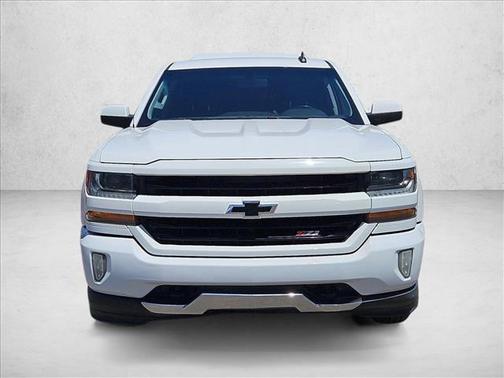 Summit White 2018 Chevrolet Silverado 1500 2LT