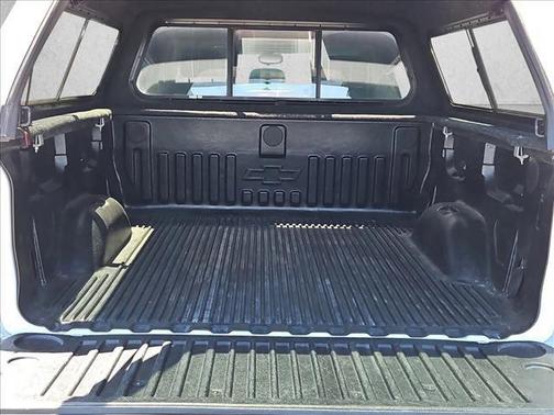Summit White 2018 Chevrolet Silverado 1500 2LT