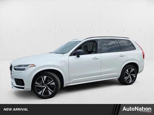 2022 Volvo XC90 Recharge Plug-In Hybrid T8 R-Design 7 Passenger