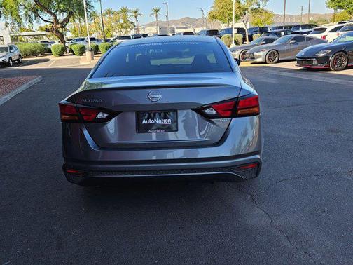 2024 Nissan Altima S FWD