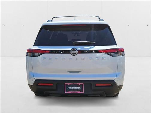 2025 Nissan Pathfinder SV FWD