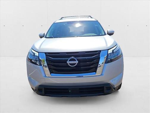 2025 Nissan Pathfinder SV FWD
