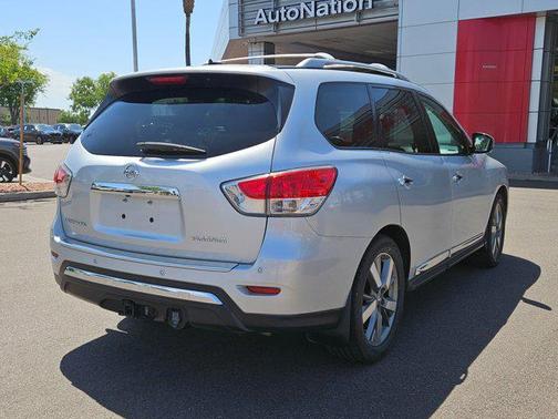 2014 Nissan Pathfinder Platinum