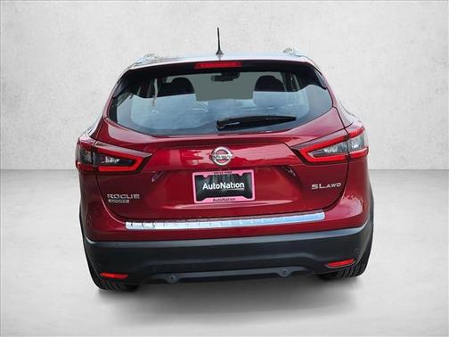 2022 Nissan Rogue Sport SL