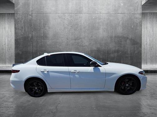 2018 Alfa Romeo Giulia Ti Sport