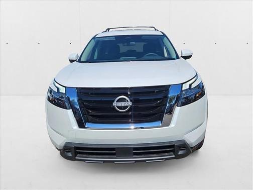 2025 Nissan Pathfinder SV FWD