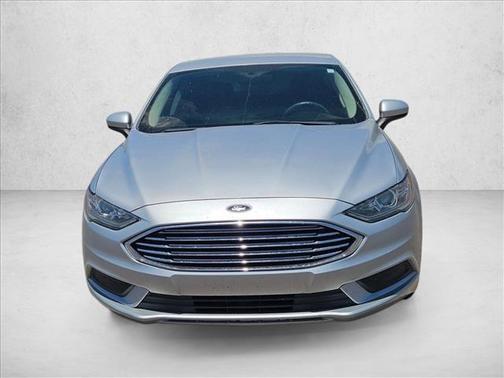 Ingot Silver Metallic 2018 Ford Fusion Hybrid SE