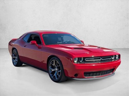 2015 Dodge Challenger SXT