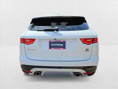 2018 Jaguar F-PACE S