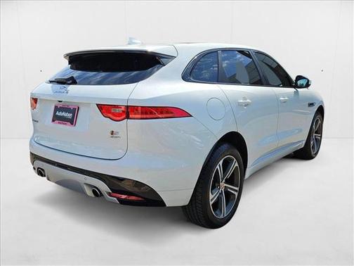 2018 Jaguar F-PACE S