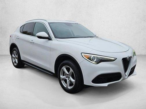 Alfa White 2019 Alfa Romeo Stelvio Base