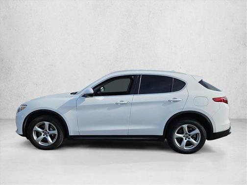 2019 Alfa Romeo Stelvio Base