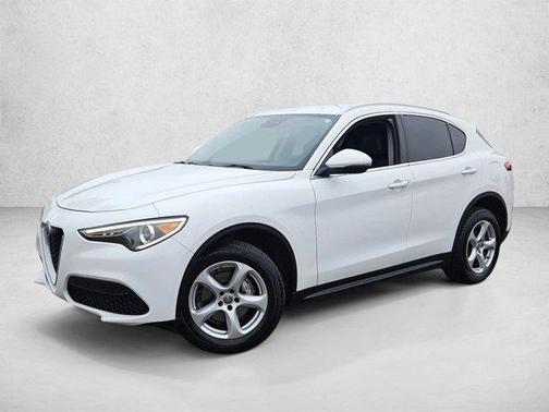 Alfa White 2019 Alfa Romeo Stelvio Base