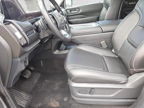 2026 Nissan Armada SV