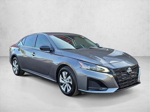 2025 Nissan Altima S FWD