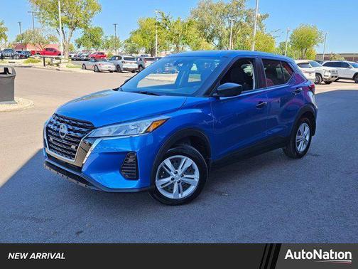 2024 Nissan Kicks S