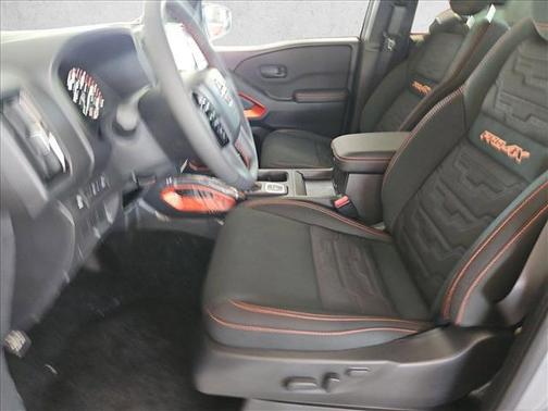 Boulder Gray Pearl 2026 Nissan Frontier PRO-4X