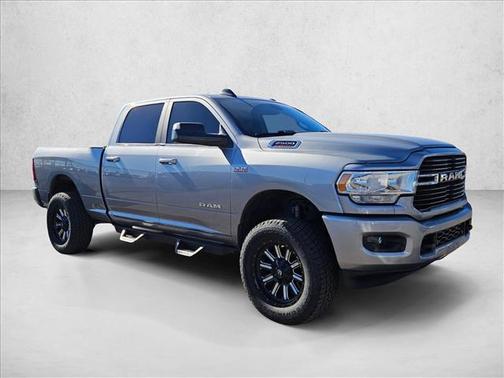 2019 RAM 2500 Big Horn Crew Cab 4x4 6'4' Box