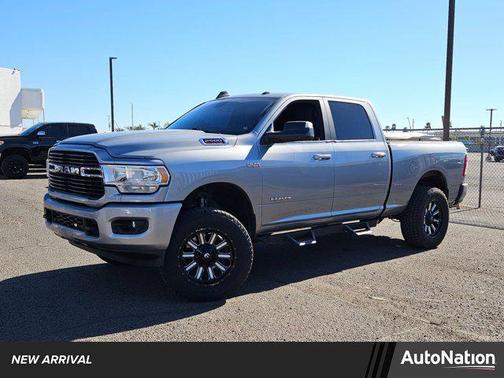 2019 RAM 2500 Big Horn Crew Cab 4x4 6'4' Box