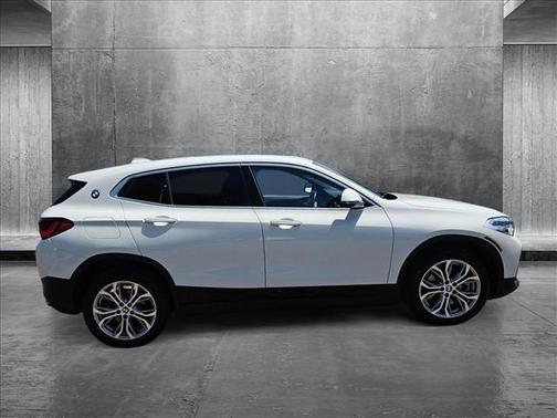 2022 BMW X2 sDrive28i