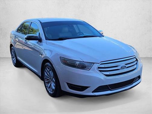 2017 Ford Taurus Limited
