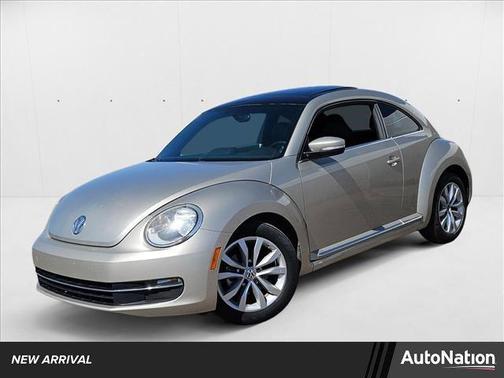 2013 Volkswagen Beetle 2.0L TDI