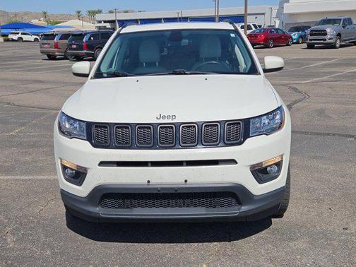 White Clearcoat 2018 Jeep Compass Latitude