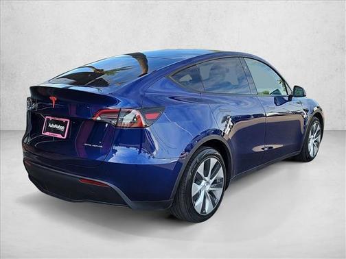 2023 Tesla Model Y Long Range Dual Motor All-Wheel Drive