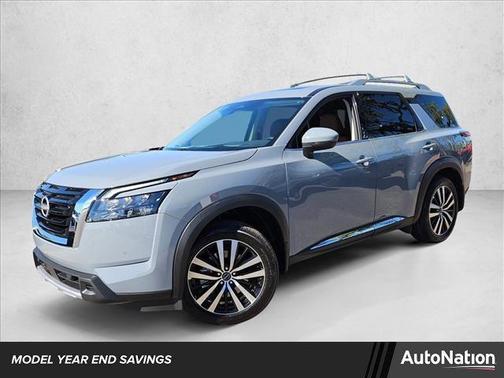 2025 Nissan Pathfinder Platinum FWD