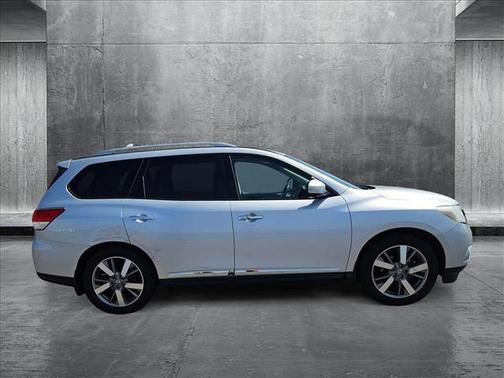 2014 Nissan Pathfinder Platinum