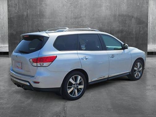 2014 Nissan Pathfinder Platinum