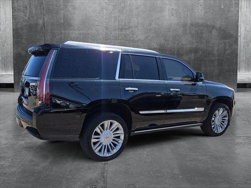 2016 Cadillac Escalade Platinum