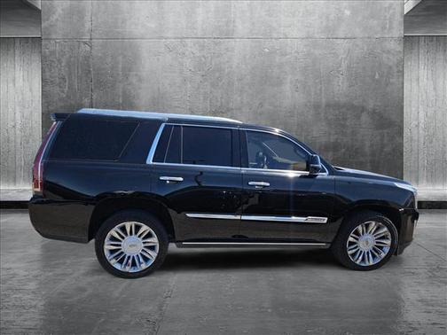 2016 Cadillac Escalade Platinum