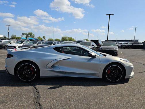Silver Flare Metallic 2022 Chevrolet Corvette Stingray w/2LT