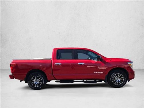 2021 Nissan Titan SV