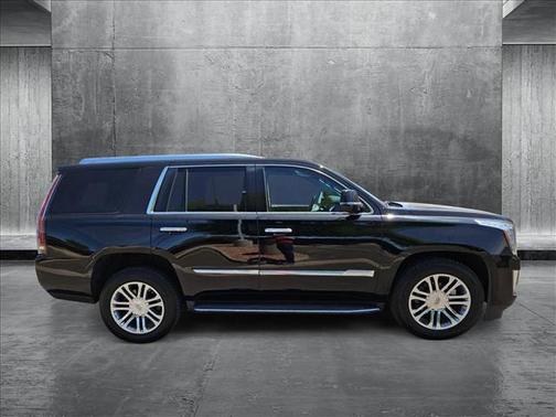 2016 Cadillac Escalade Standard