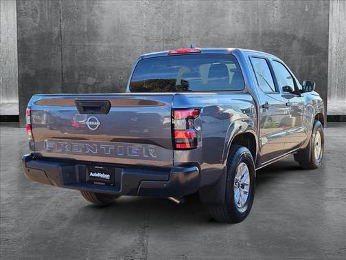 2025 Nissan Frontier S