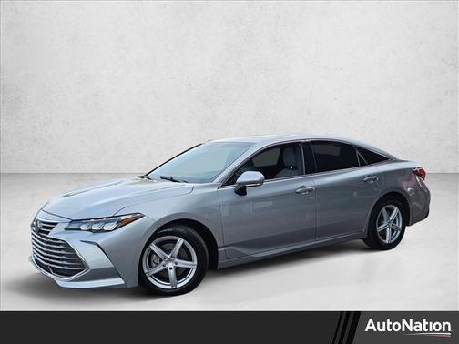 2019 Toyota Avalon XLE