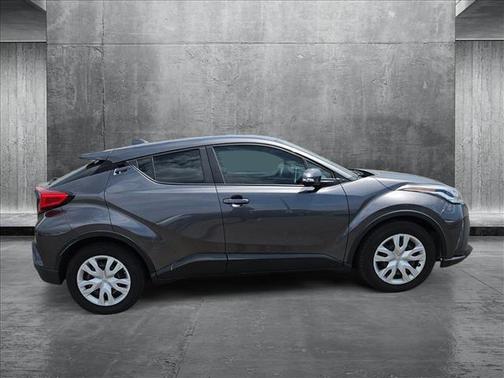2021 Toyota C-HR LE