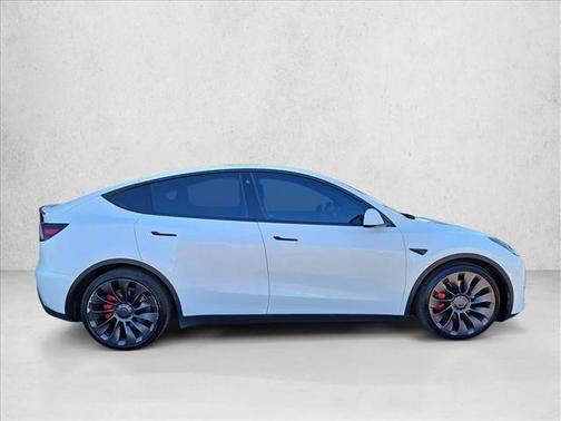 2022 Tesla Model Y Performance Dual Motor All-Wheel Drive
