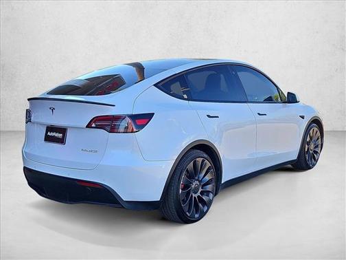2022 Tesla Model Y Performance Dual Motor All-Wheel Drive