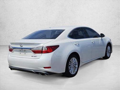Eminent White Pearl 2017 Lexus ES 350 Base