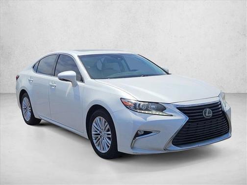 Eminent White Pearl 2017 Lexus ES 350 Base