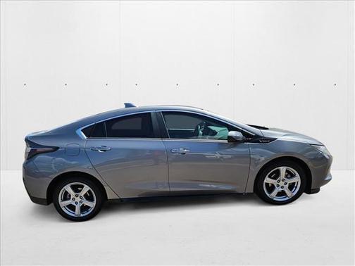 2018 Chevrolet Volt LT