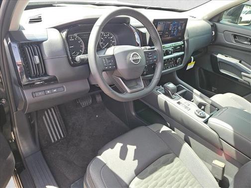 Super Black 2026 Nissan Pathfinder SV